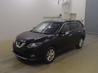 2015 NISSAN X-TRAIL